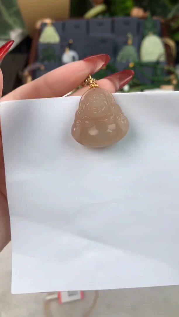 颈饰未镶嵌和田玉吊坠