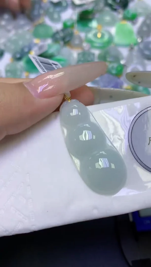 颈饰18K金镶嵌翡翠天然缅甸翡翠A货百元以上9元证书费自理