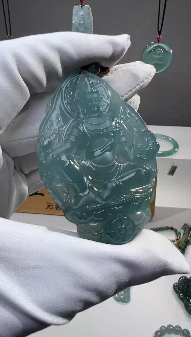 吊坠(不含链)未镶嵌翡翠观音