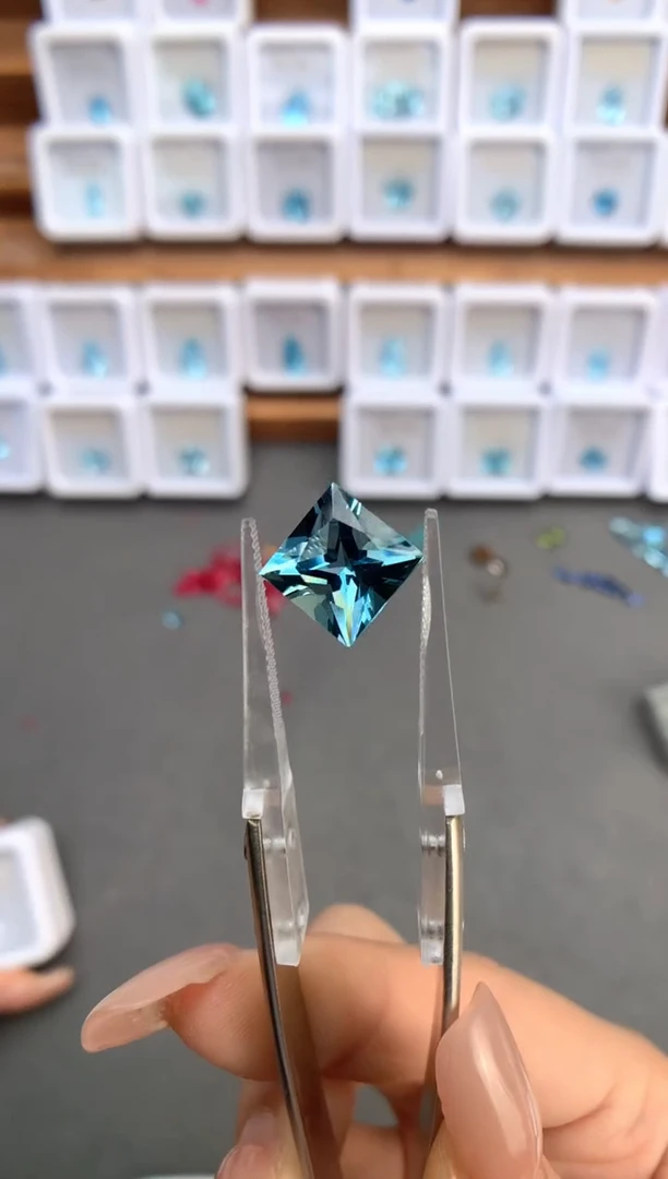 未镶嵌裸石定制海蓝宝石3.58ct 03096 超圣