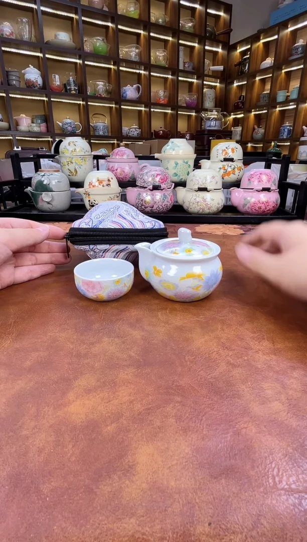 瓷片............................