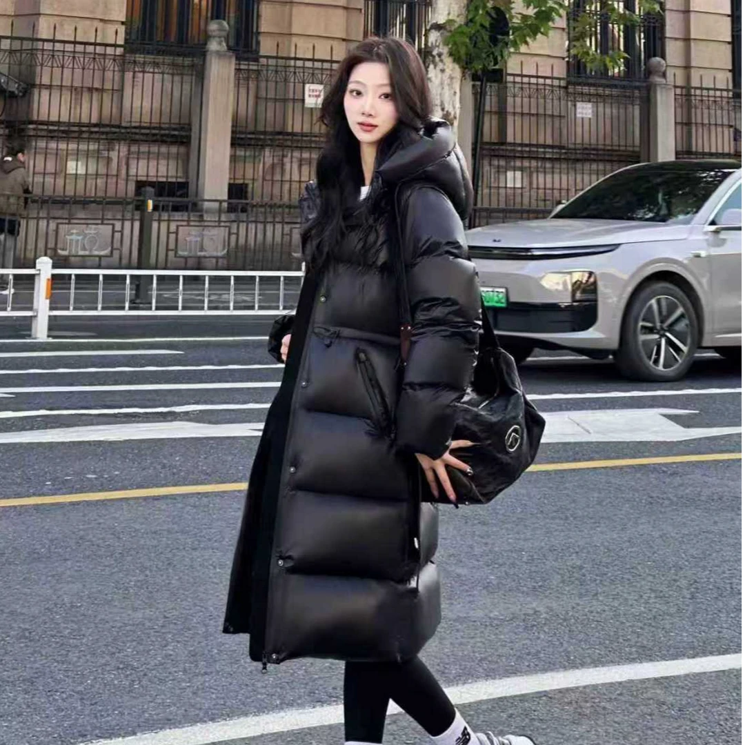 2025年新款羽绒服女中长款收腰显瘦连帽加厚外套抗寒时尚女款