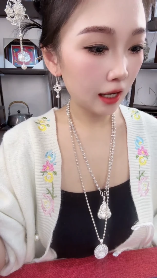 无足银足银太阳花耳环