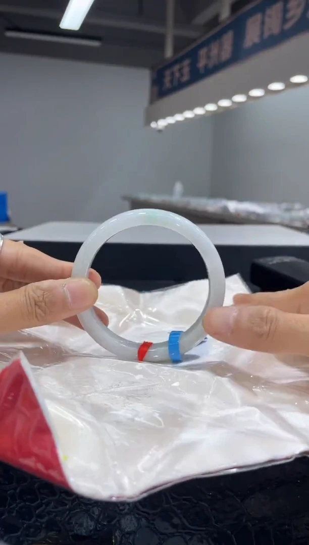 未镶嵌手镯翡翠2 5758