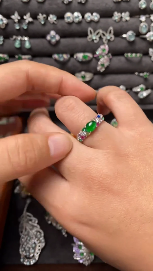 银S925镶嵌戒指翡翠彩锆戒指