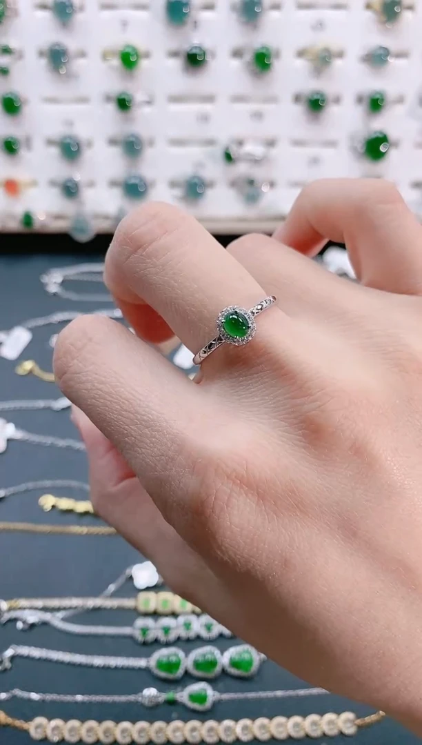 【闪购商品】翡翠戒指银S925镶嵌天然翡翠