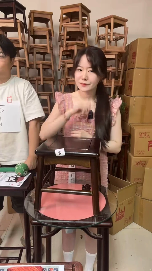 花梨木类8号黑酸枝细微划痕小方凳