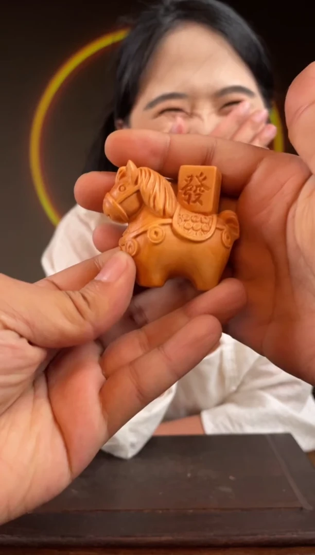 柏木（崖柏）手工摆件,先抢先得! 编号:278