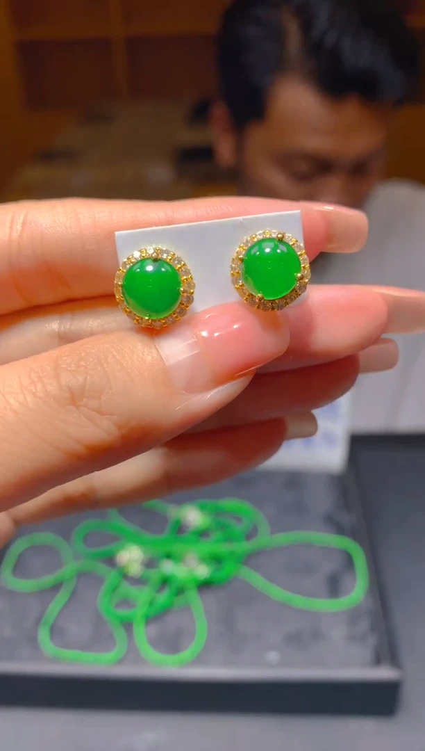 未镶嵌定制翡翠40多样性发货（发其一）