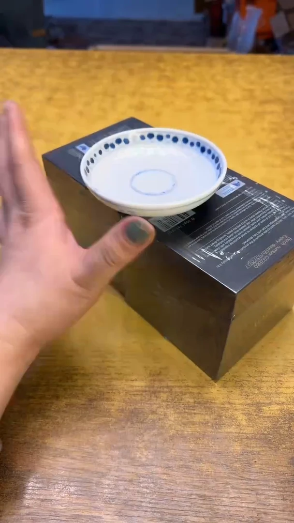 瓷器瓷器瑕疵瑕疵25黑金俩碗