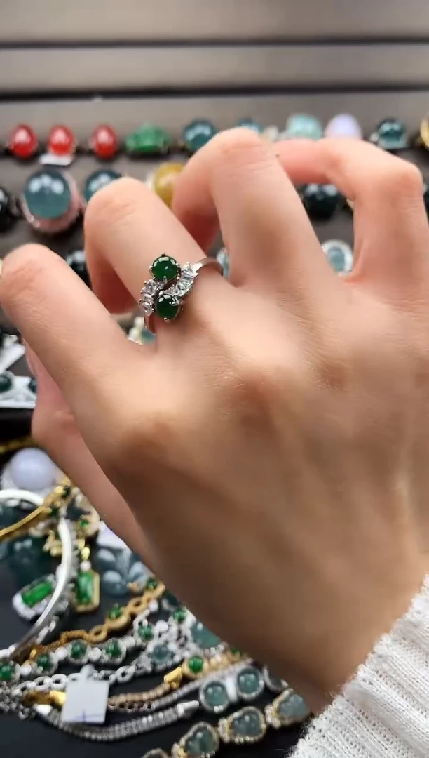 【闪购商品】翡翠戒指银S925镶嵌4657586876