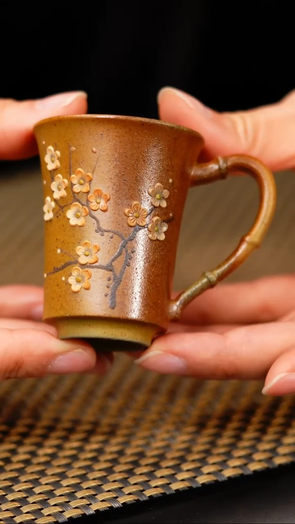 19小鱼柴烧黄金段梅花把子杯