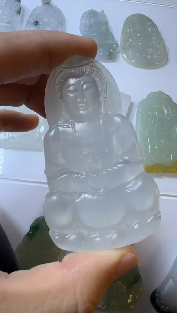 未镶嵌定制翡翠观音