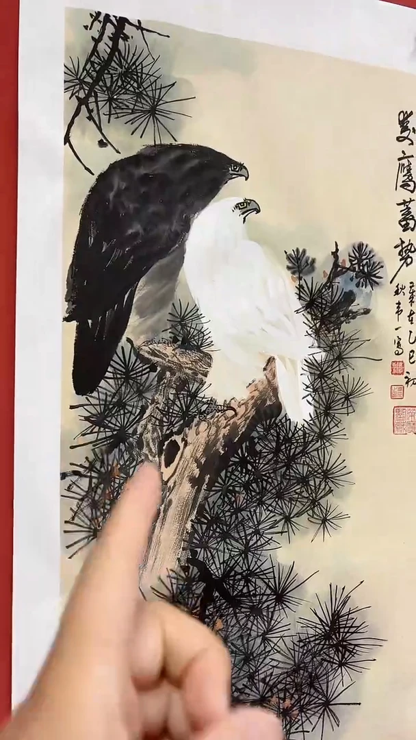 国画双鹰蓄势