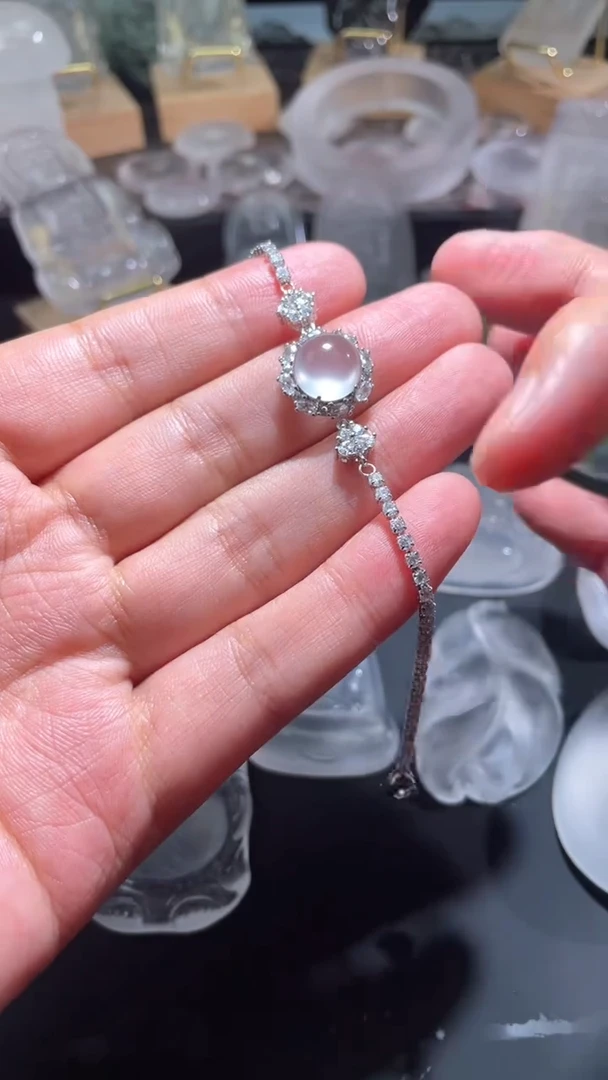 石英质玉手链未镶嵌无