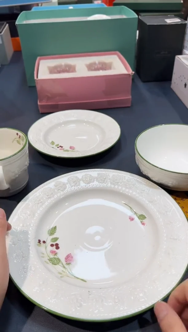 【闪购商品】瓷片F156全场正品，京东包邮