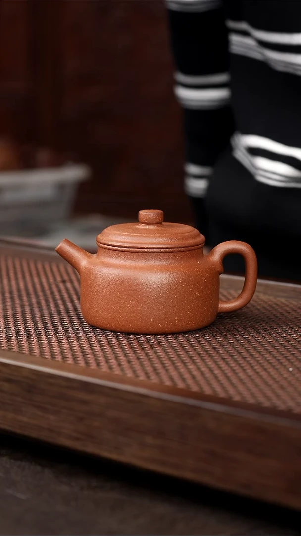 茶壶紫砂红降坡 德钟