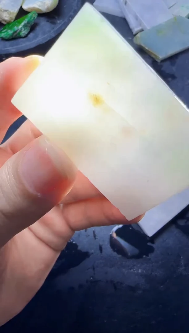 【闪购商品】翡翠挂件未镶嵌232翡翠