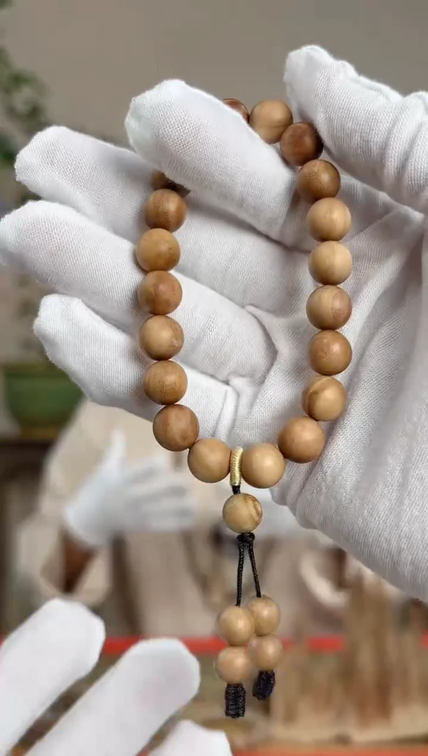 【闪购商品】檀香木手串/手链海南老白檀单圈9mm手持多样性发货