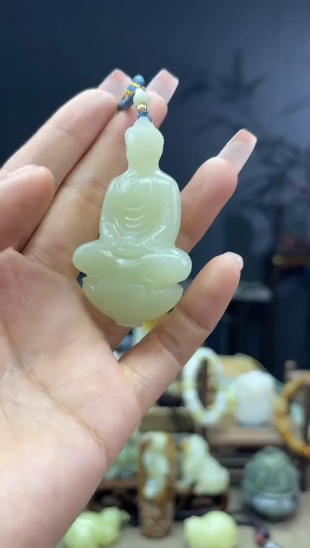 颈饰未镶嵌和田玉1