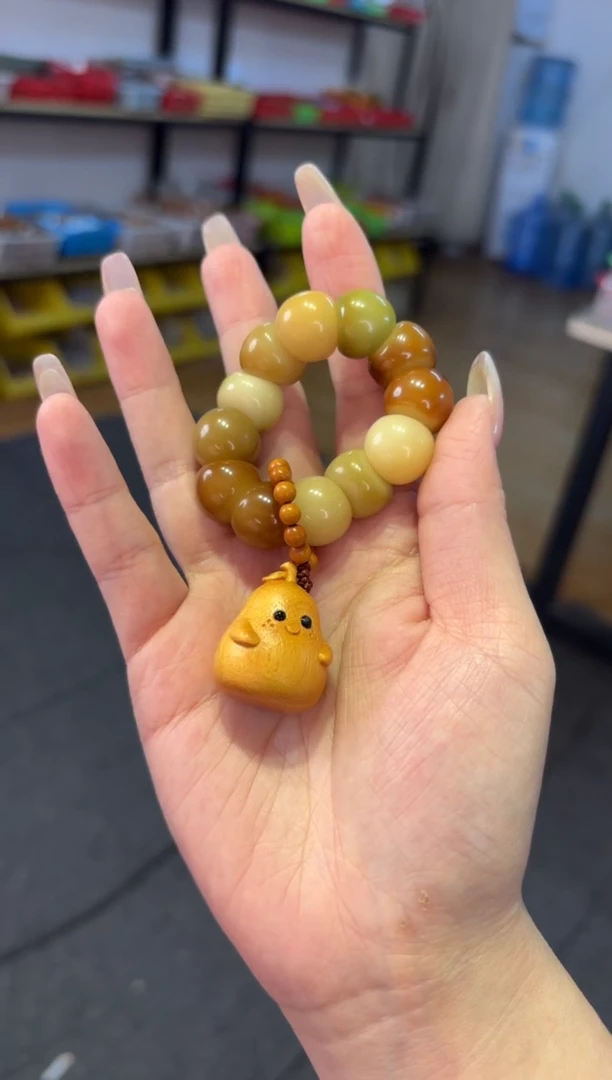 【闪购商品】菩提根/象牙果吊坠 14mm菩提根木有压力手捻