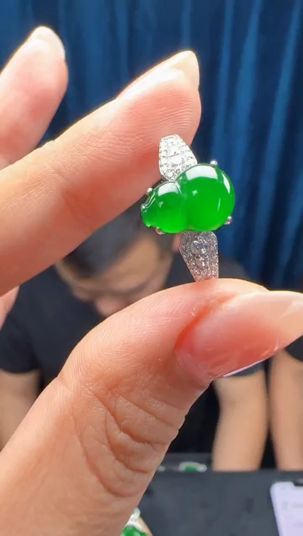 未镶嵌定制翡翠翡翠戒指1