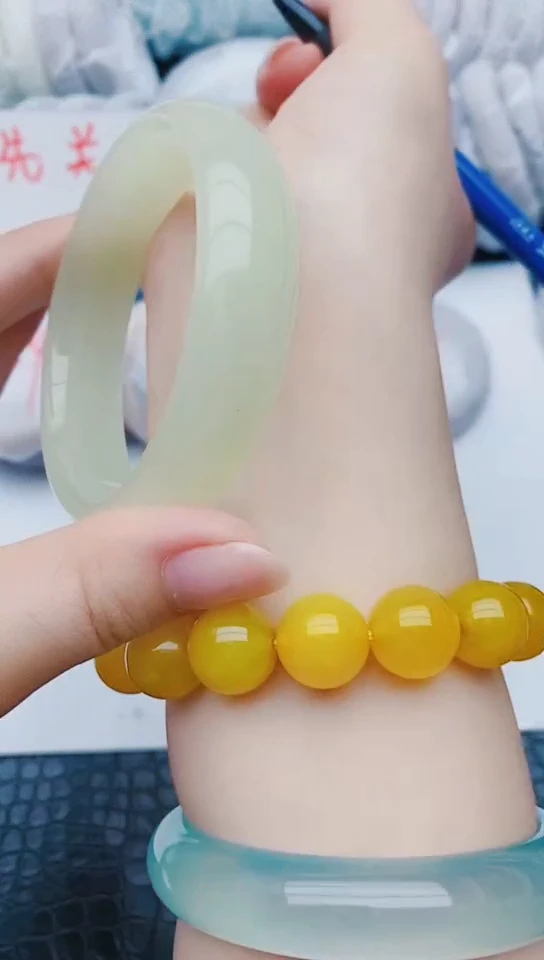 未镶嵌手镯石英质玉x116+61-62