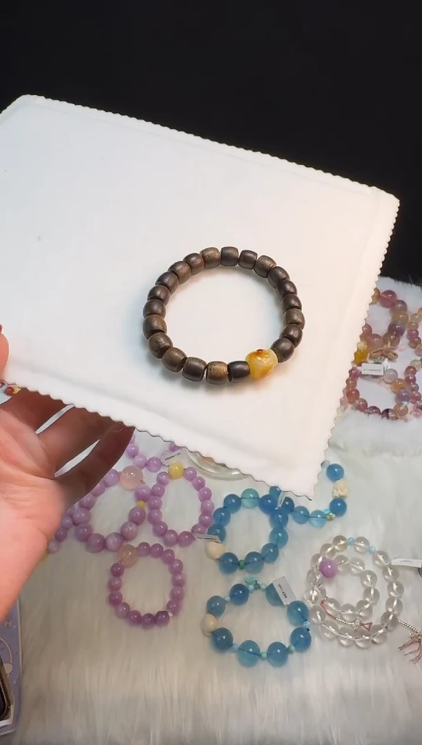 【闪购商品】蜜蜡手串未镶嵌蜜蜡沉香手串