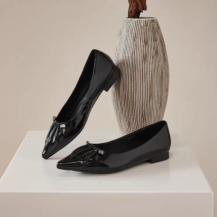 新款尖头时尚软底舒适欧货低跟平底单鞋K12-6889