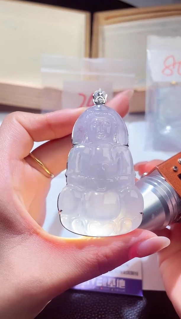 颈饰未镶嵌翡翠000001055