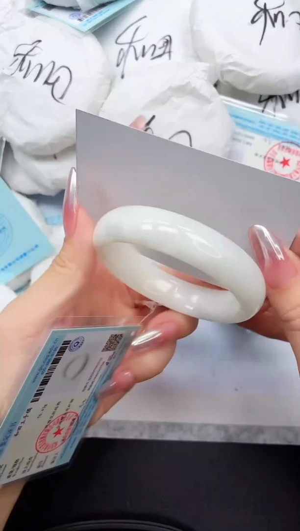 和田玉手镯未镶嵌3K135-56