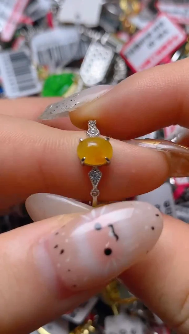 银S925镶嵌戒指翡翠百内无证书