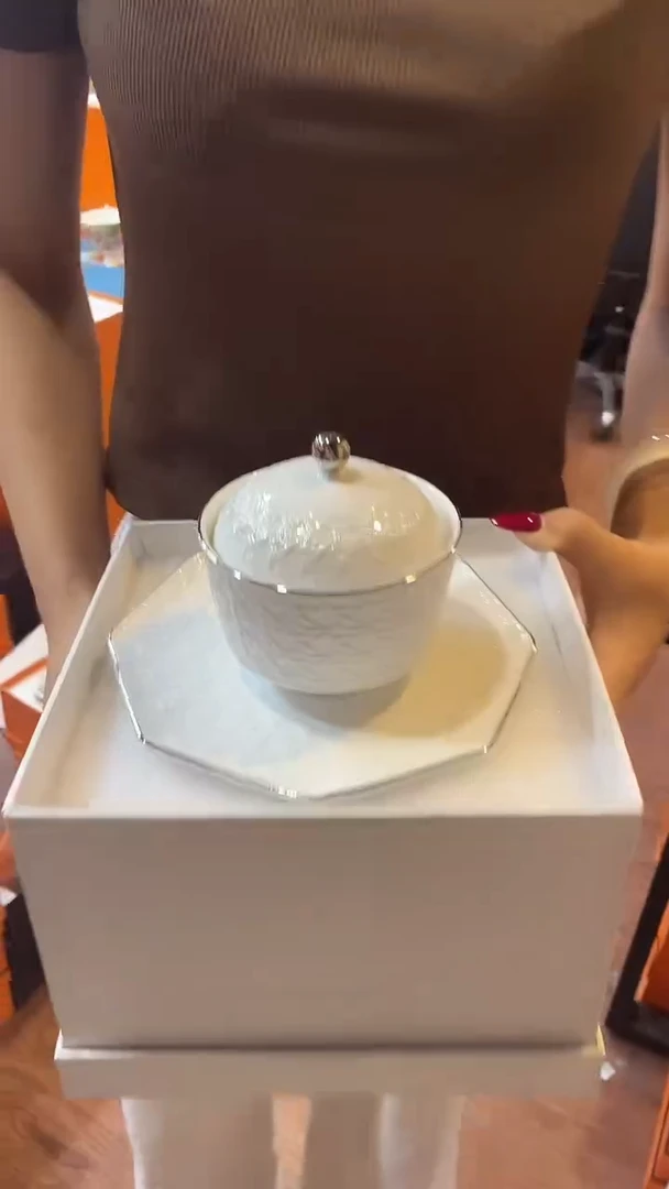 杯鸿辉家品牌瓷器，京东包邮！