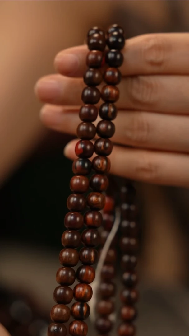 降真香手串/手链红降8x8老型锁骨链瑕疵多样性随机发一个