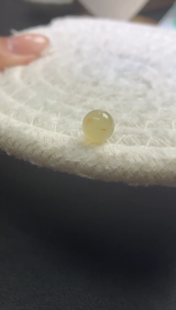 未镶嵌定制翡翠毛货 卡7.9