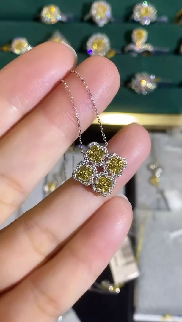 18K金镶嵌项链钻石22