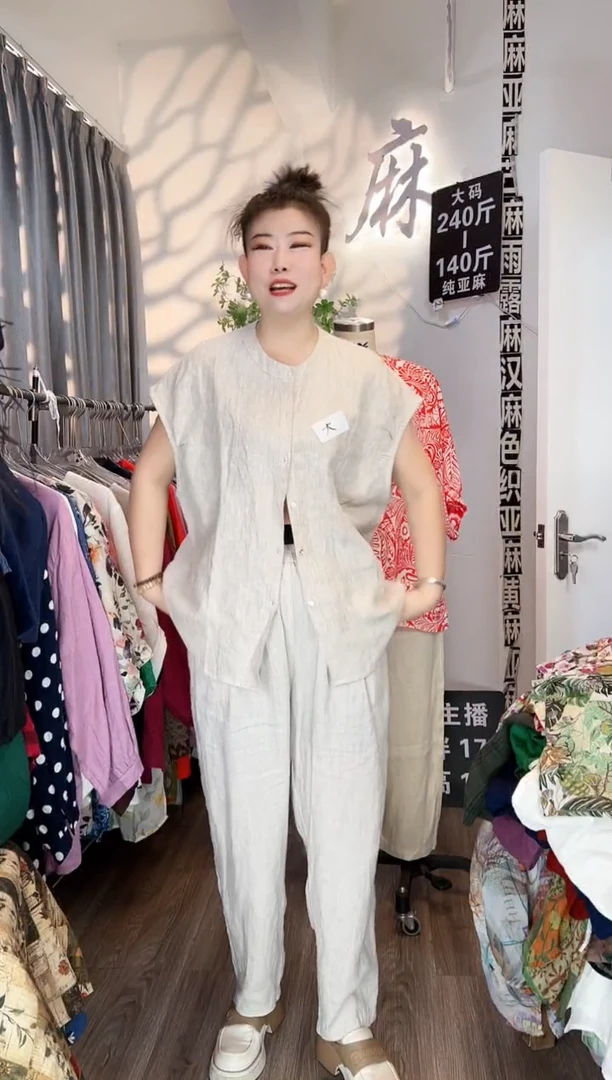 亚麻大码女装系列。