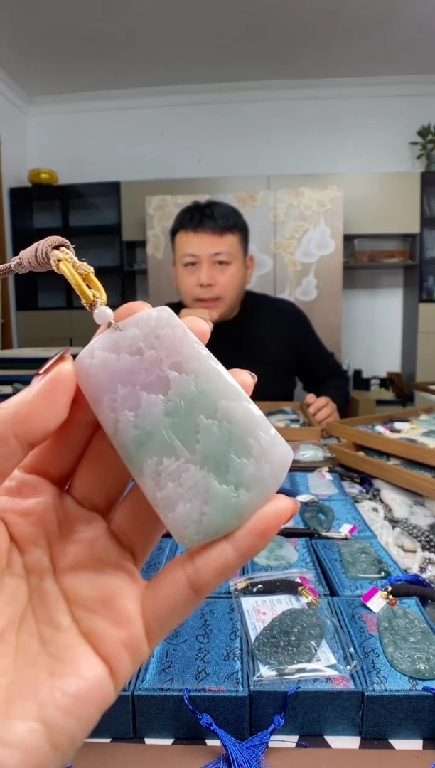 颈饰未镶嵌翡翠多样性发其一