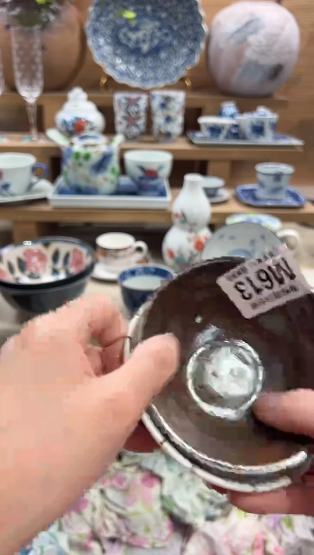 瓷片金*灿       M613