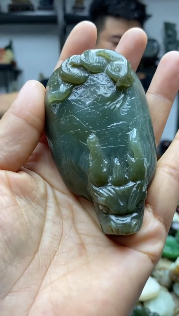 未镶嵌和田玉把件1