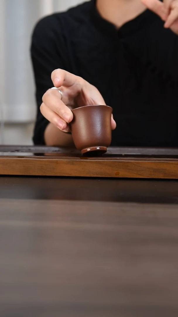 茶杯紫砂底槽青 铃铛杯 70cc