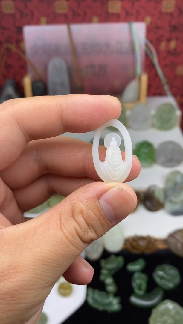 颈饰未镶嵌和田玉和田玉吊坠  无顶珠