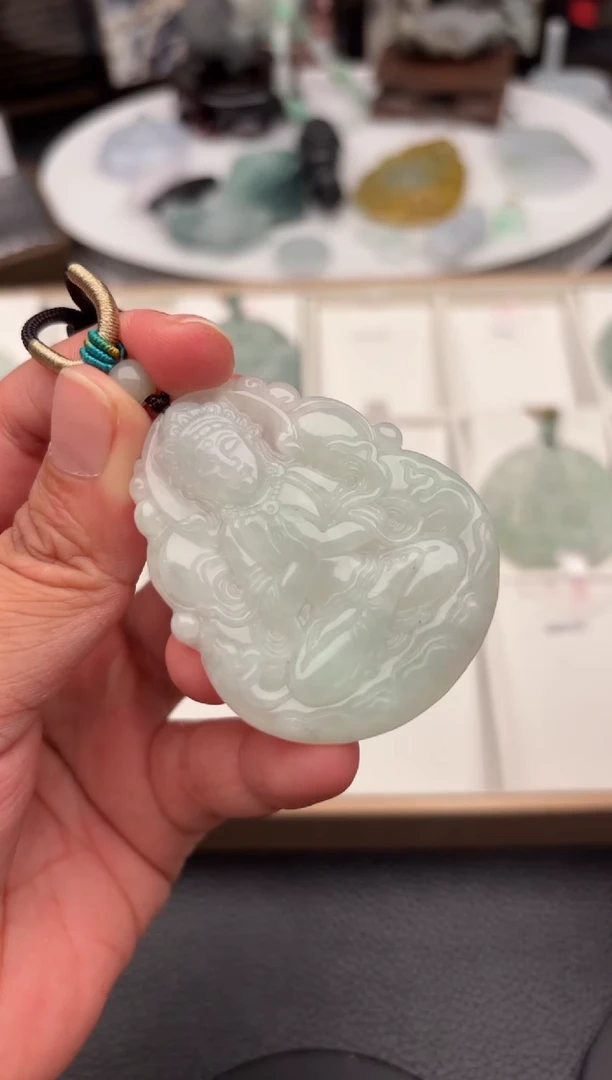 翡翠未镶嵌颈饰天然翡翠吊坠123