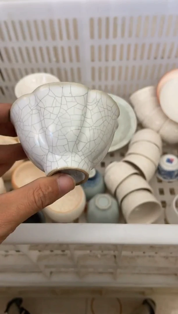 杯子瓷无运费险有瑕疵的摄影的产品有使用过的痕迹有点脏介意勿拍