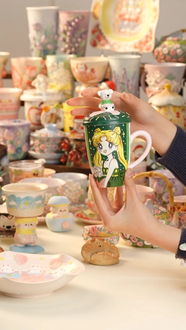 摆件陶景德镇釉下彩手绘设计师款陶瓷