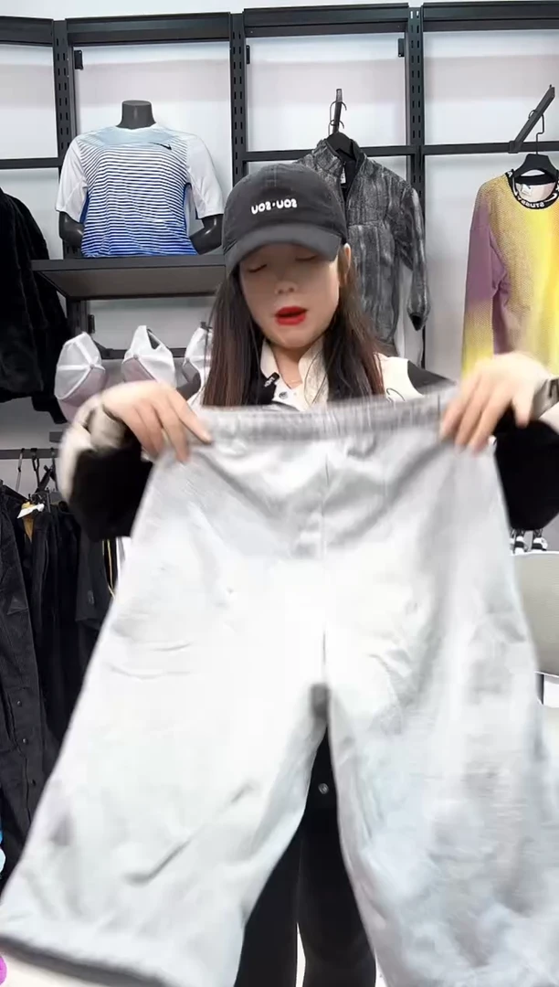 2676 编码  瑕疵直播间过款为准 尺码