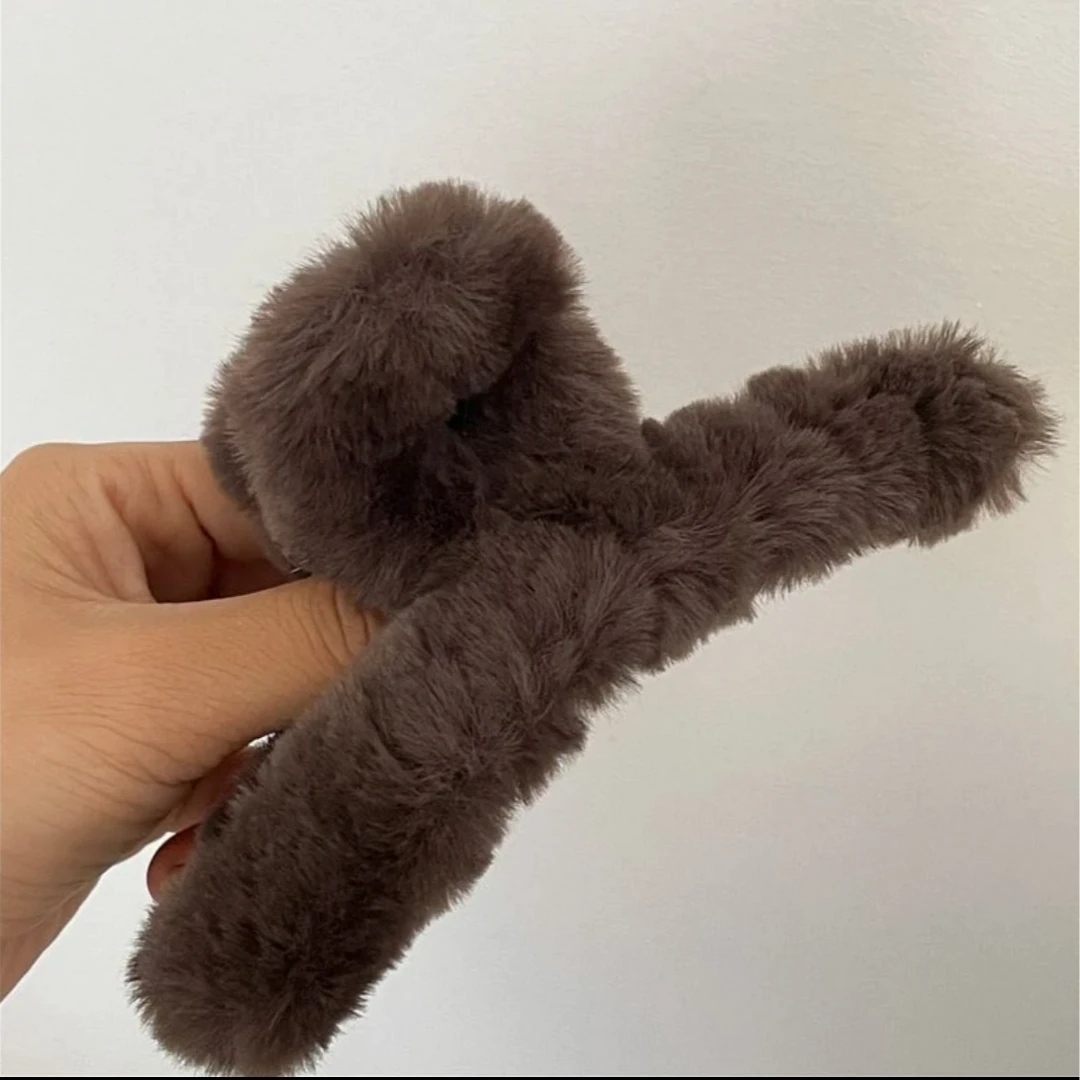 毛绒抓夹秋冬大号毛毛发夹后脑勺盘发抓夹