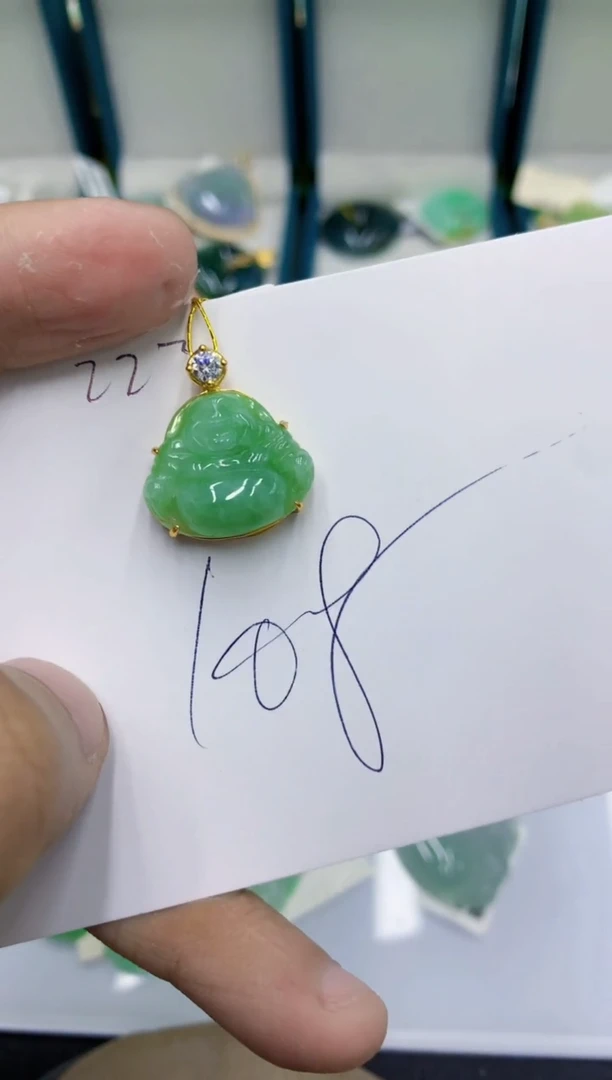 颈饰未镶嵌翡翠1111111111