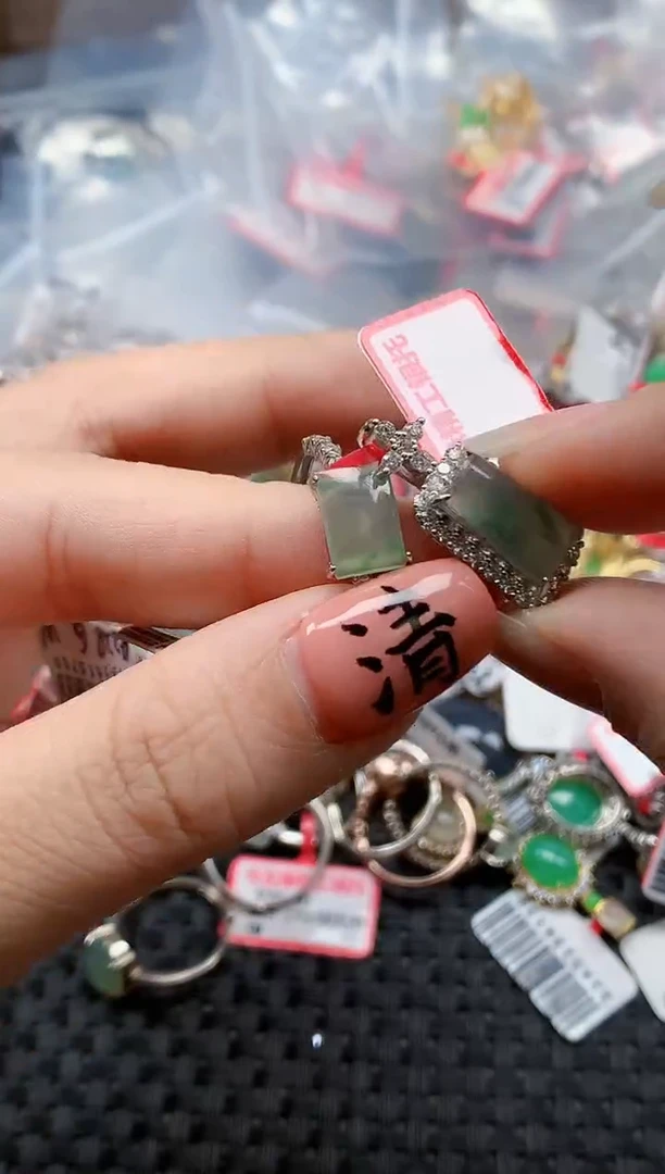 银S925镶嵌戒指翡翠天然A货缅甸翡翠