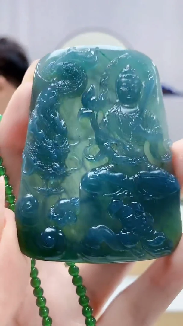 未镶嵌定制翡翠5145DD-毛货挂件赠珠链75